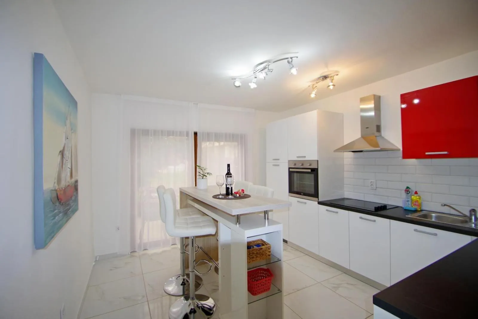 3 Holiday Apartments With Shared Pool, Peaceful Location Pula Croatia