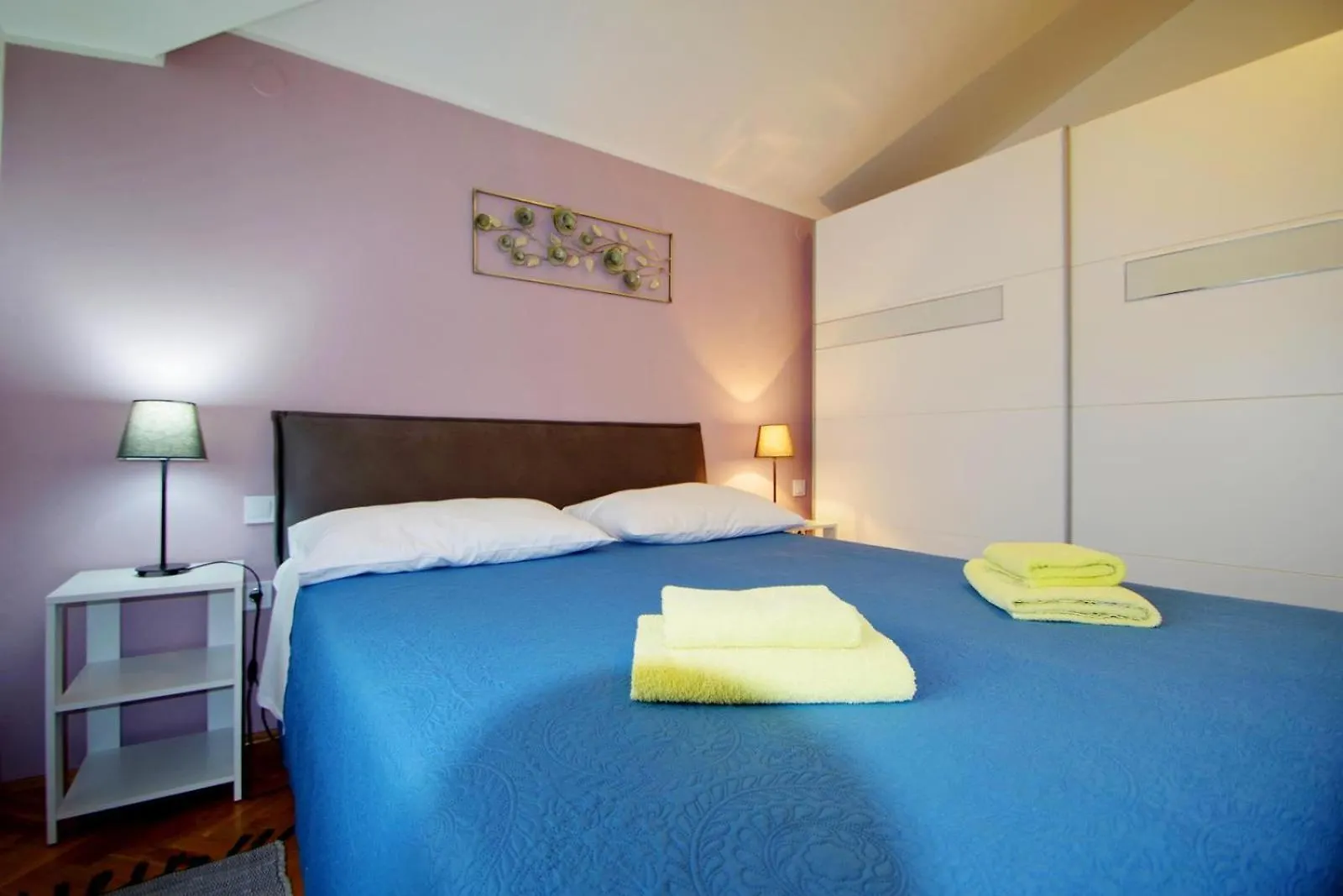 3 Holiday Apartments With Shared Pool, Peaceful Location Pula 0*,  Croatia
