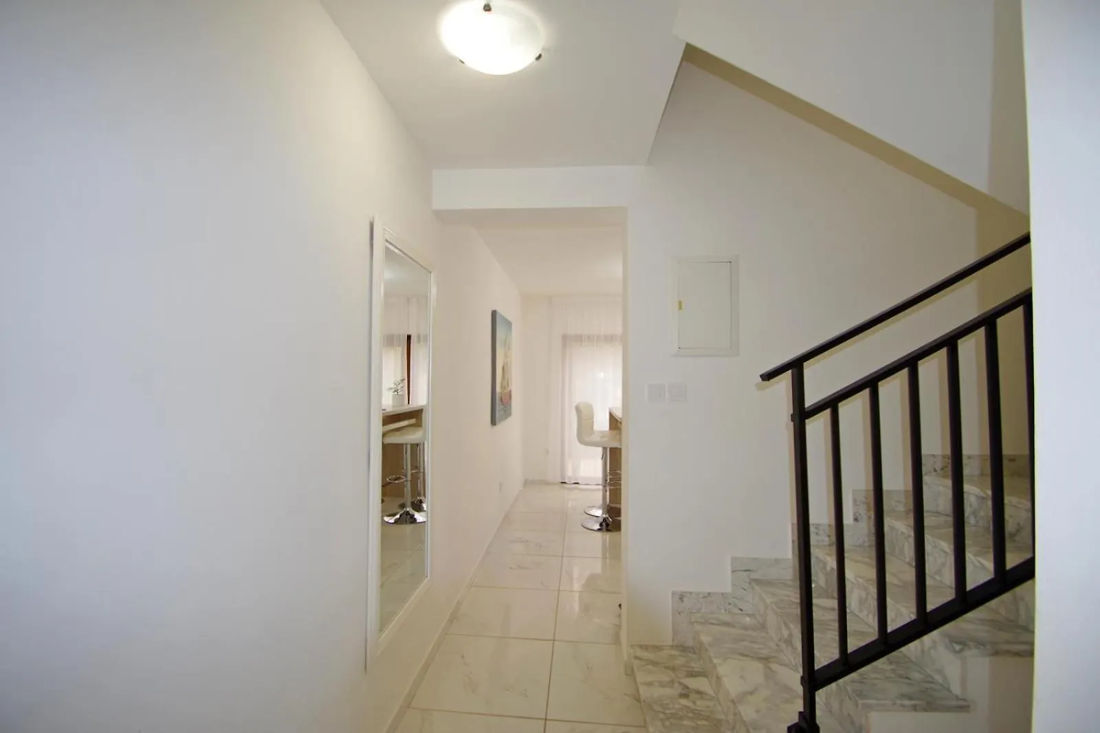 3 Holiday Apartments With Shared Pool, Peaceful Location Pula