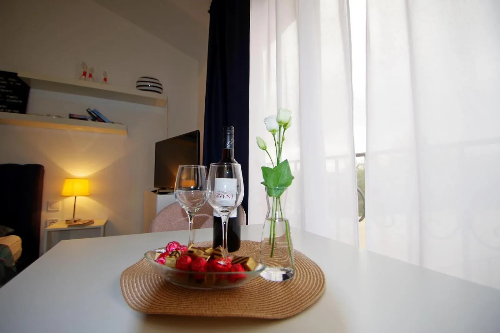 3 Holiday Apartments With Shared Pool, Peaceful Location Pula Croatia